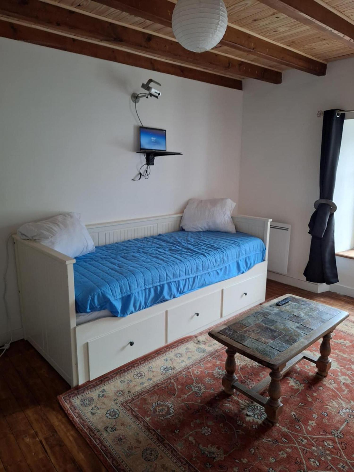 Le Gite Des Korrigans La Feuillee Bagian luar foto